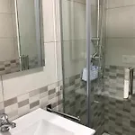 Cerca Del Centro De
