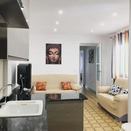 Cerca Del Centro De *